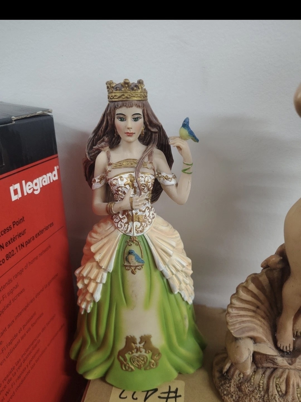 PACIFIC GIFTWARE CELTIC GODDESS RHIANNON FIGURINE 7-3/4" TALL